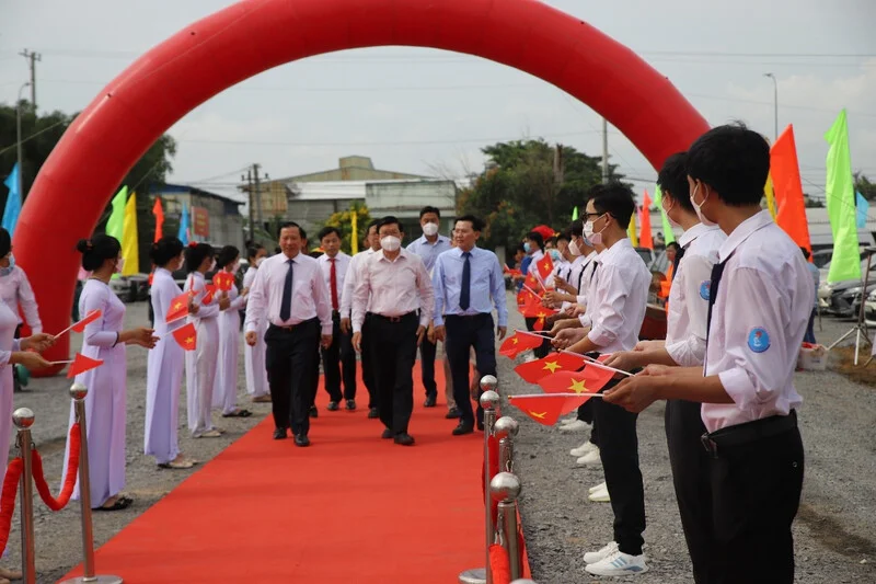 Ảnh 4: Loại thảm này cũng có thể sử dụng ở ngoài trời, ngay khi thời tiết mưa gió ẩm ướt