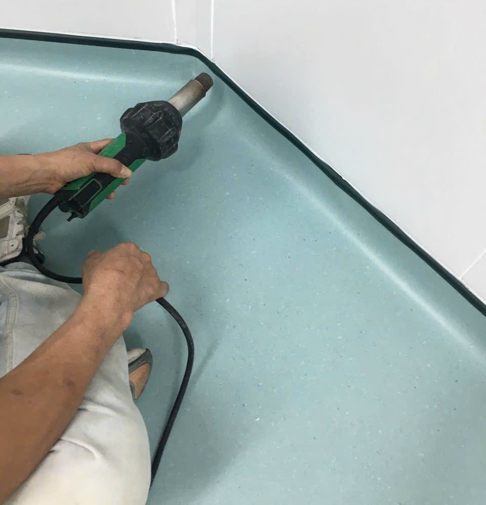 Sàn vinyl bệnh viện. Azfloor thi công